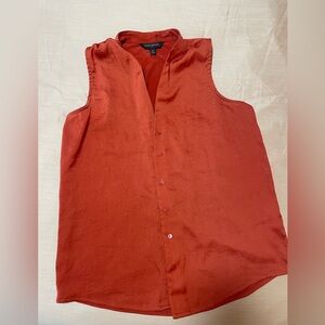 Banana Republic Sleeveless Button Up